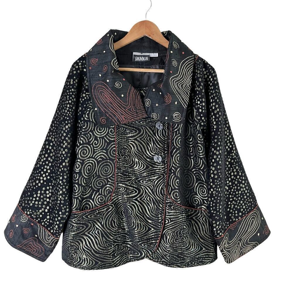 Yak Magik Silk Embroidered Oversized Artsy Boho Jacket Traditional Wear, Medium